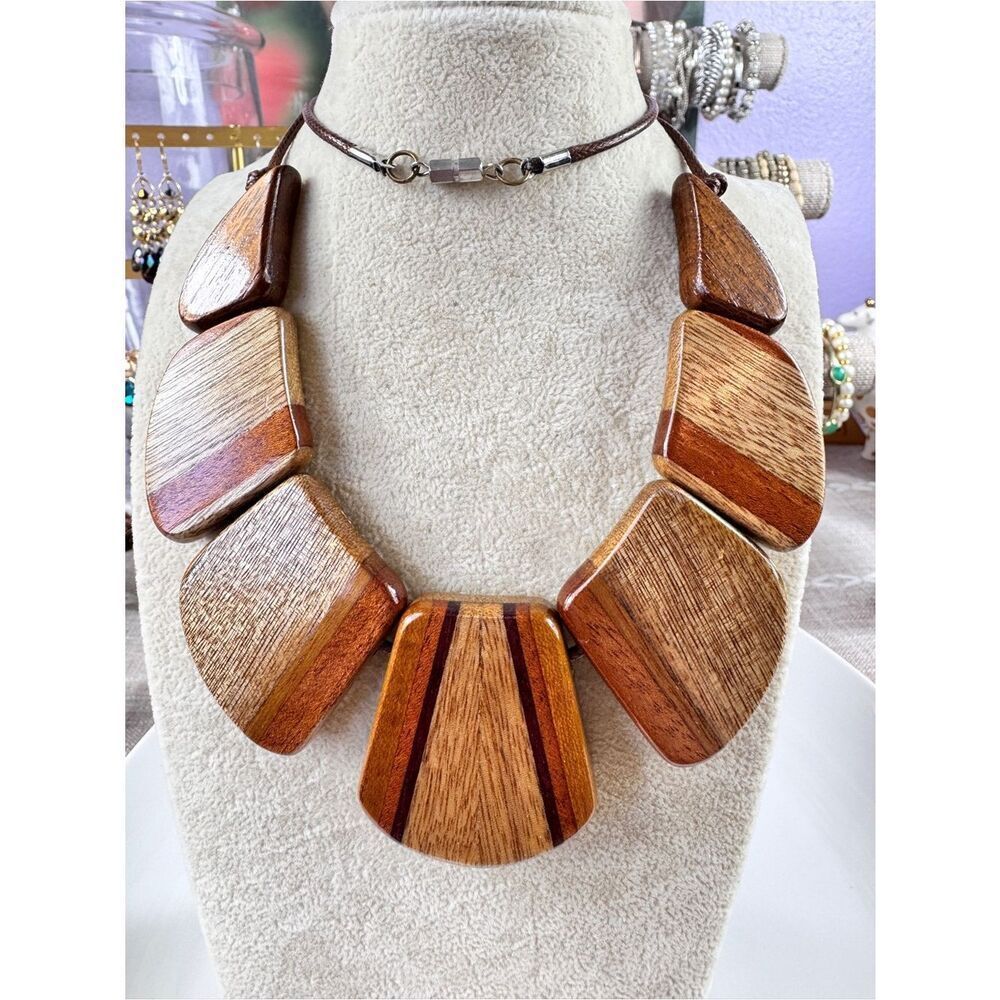 Multi Shade Wooden Necklace with Silver Barrel Clasp